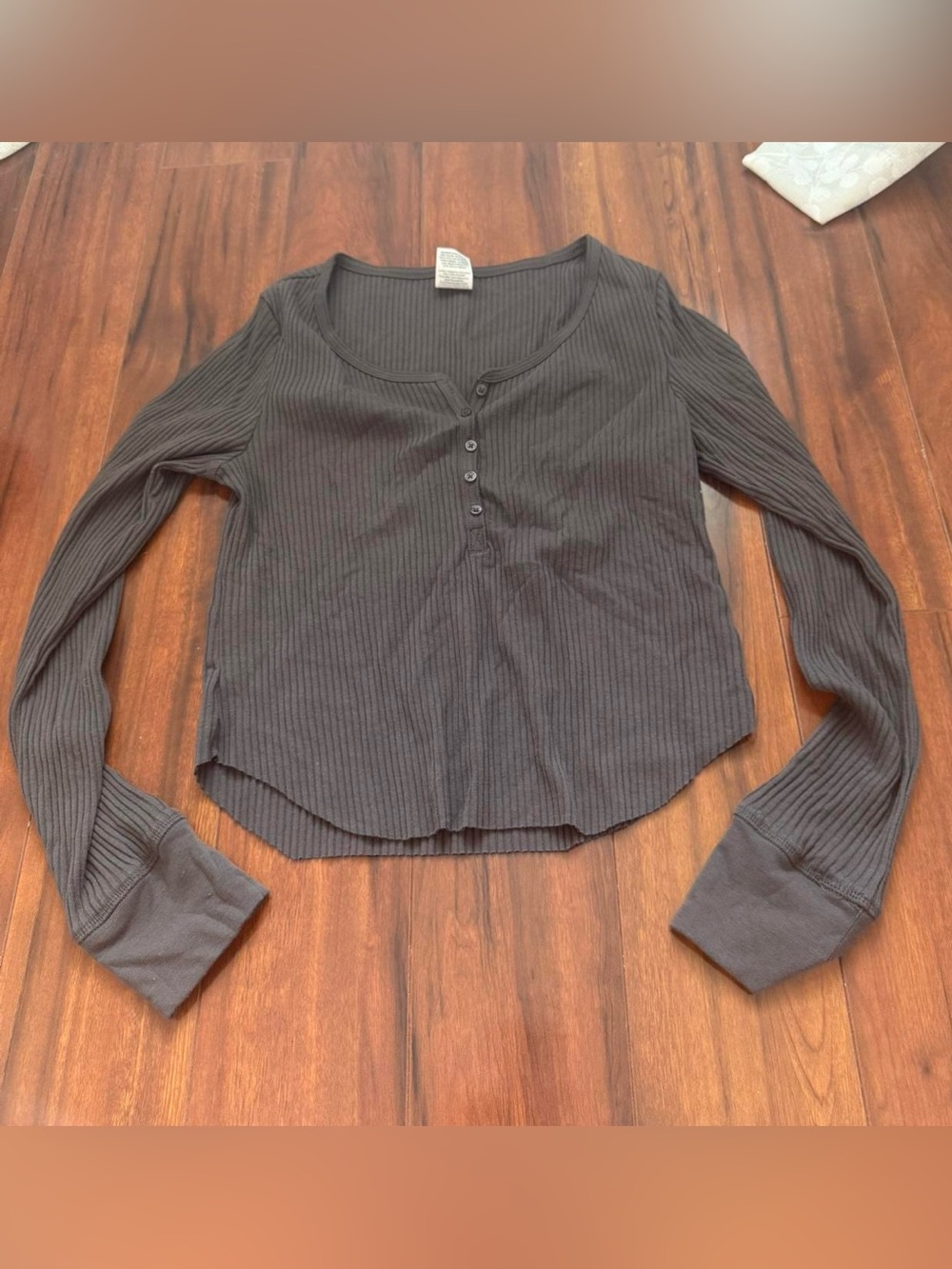 No Boundaries Charcoal Ribbed Henley Long Sleeve Top